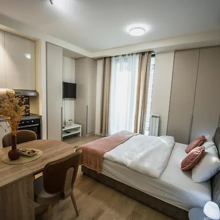 Injoy Lägenhet Belgrad Exteriör bild